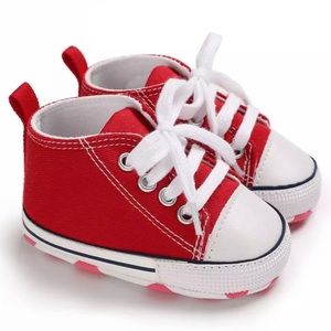 Kids sneakers good quality brand new for 12-18M kids unisex